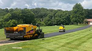 Trusted New London, WI Driveway Paving Services Experts